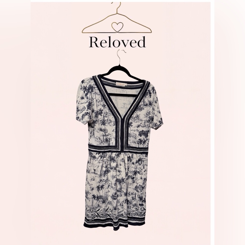 Printed V-Neck Short Sleeve Dress in navy and White Tory Burch